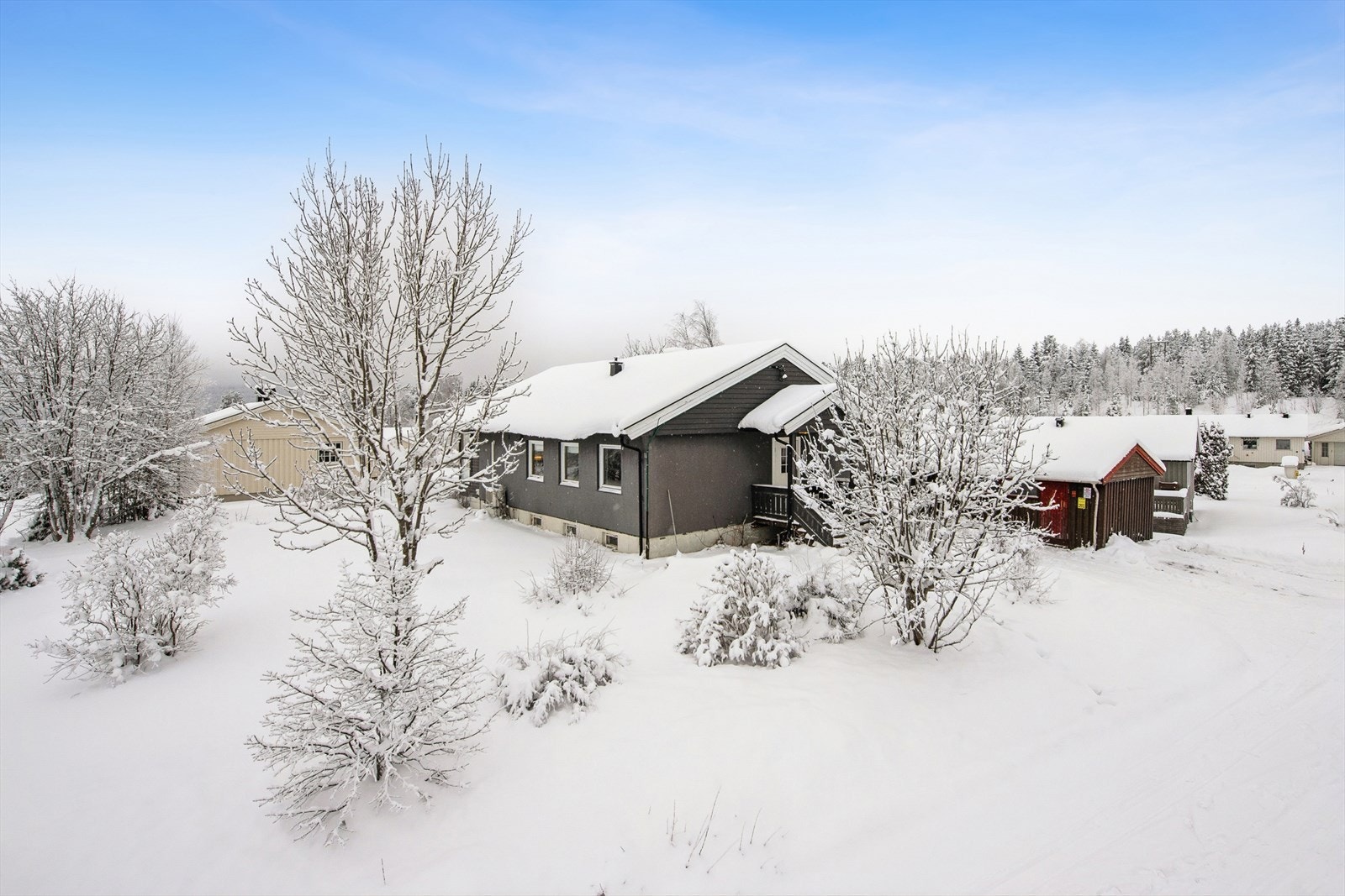Anders Bjugstad i Eiendomsmegler1 ønsker deg velkommen til visning i Strømstad Terrasse 17! Galleribilde