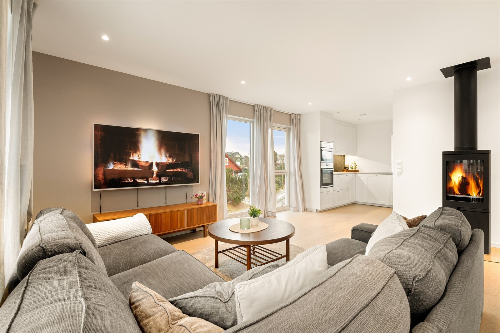 Velkommen til Skår 10B v/ Bente Østervold - Krogsveen. Foto: Stian Indrehaug. Galleribilde