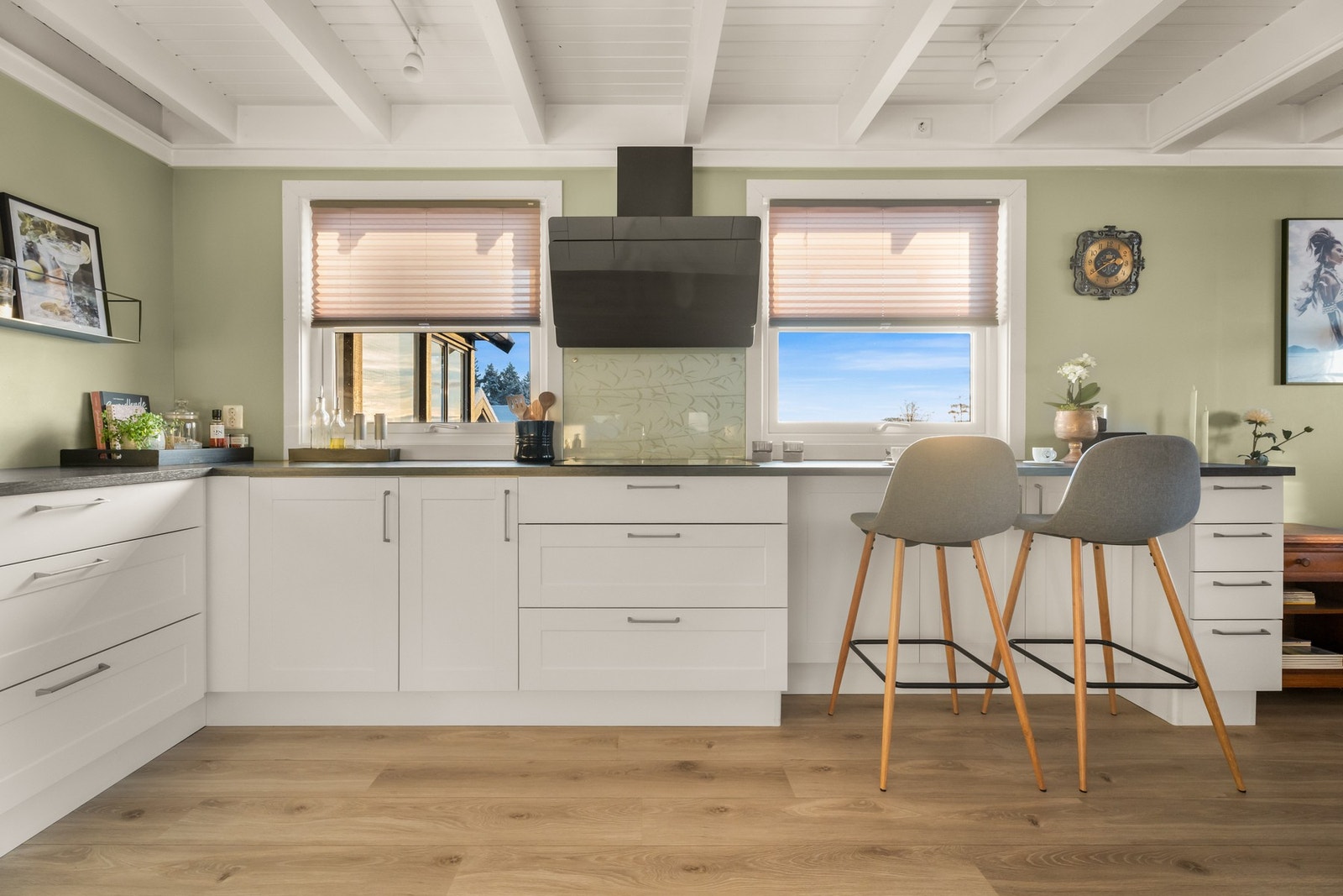 Slitesterk benkeplate i laminat - enkel å rengjøre! Galleribilde