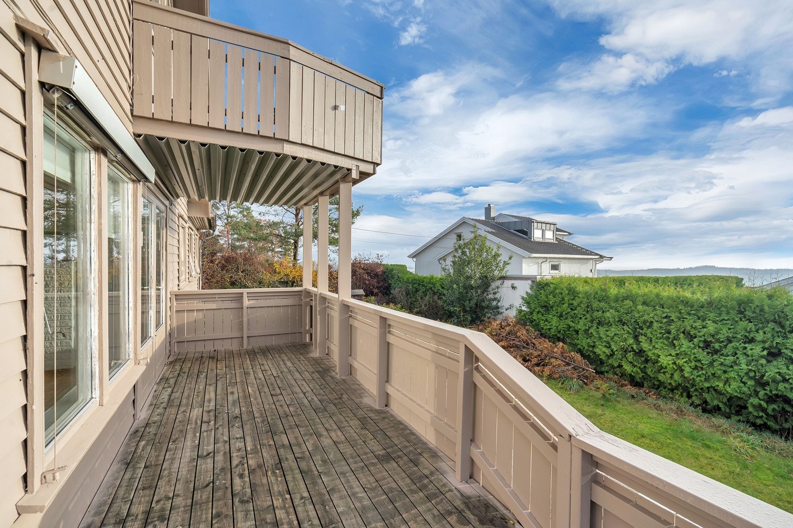 Flott uteplass. Galleribilde