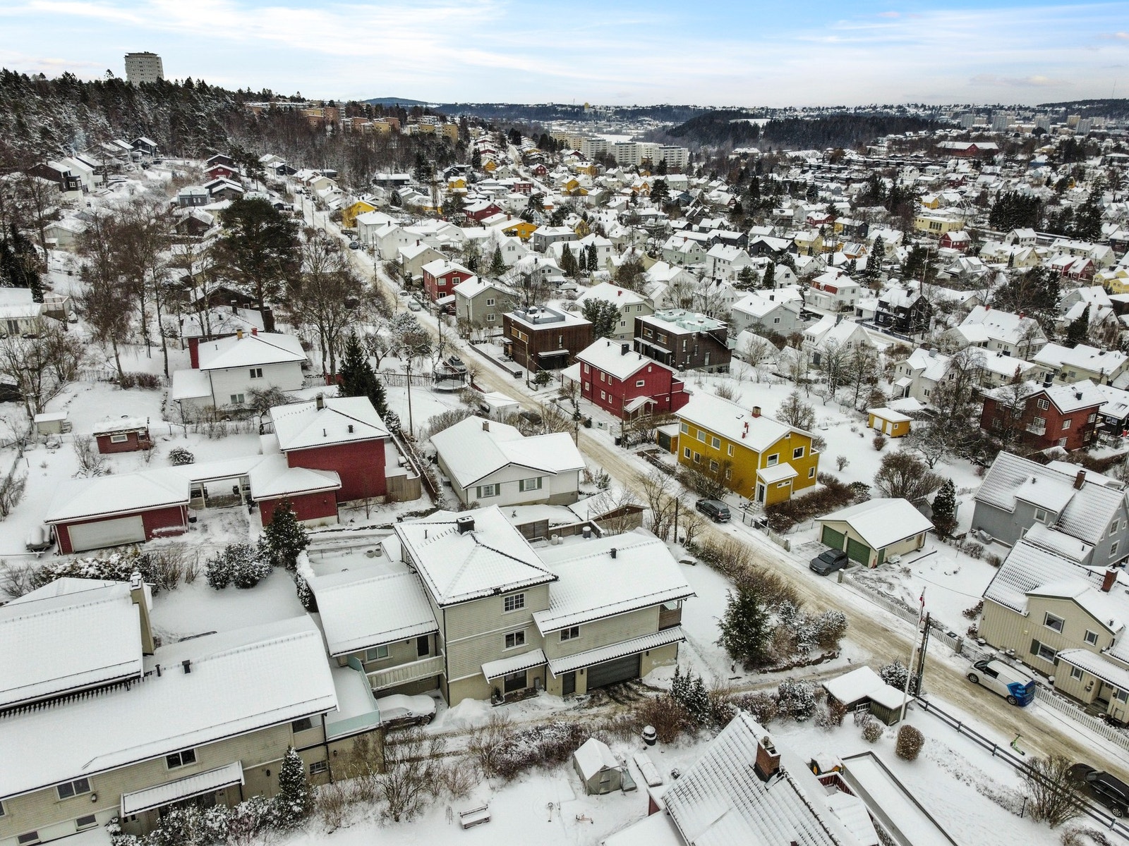 Her bor du i tilbaketrukne omgivelser, samtidig som både natur og byliv er lett tilgjengelig Galleribilde