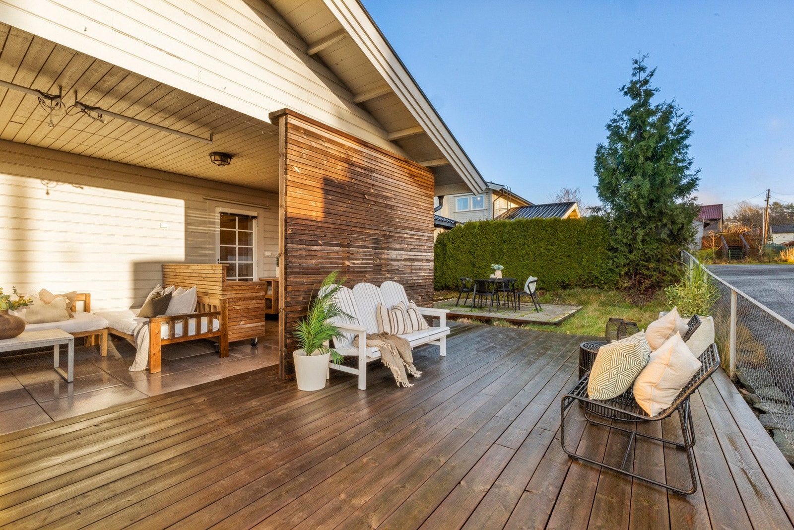 I tilknytning til terrassen finner du en sydvendt terrasse på ca. 40 kvm Galleribilde