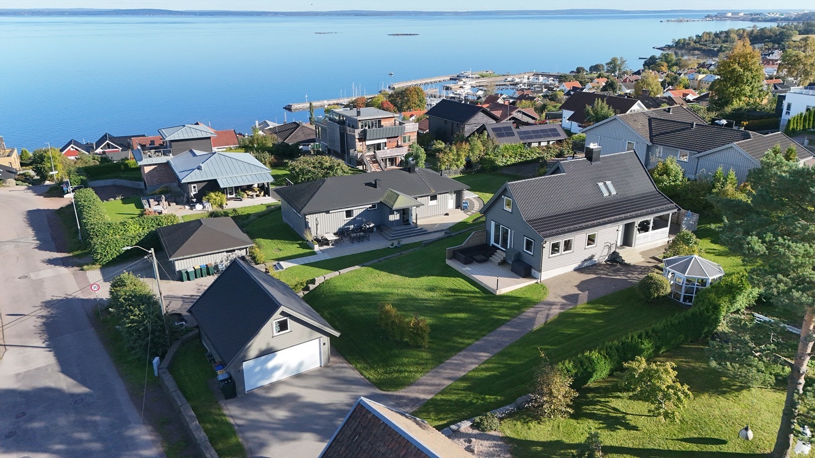 Beliggende i et flott nabolag Galleribilde