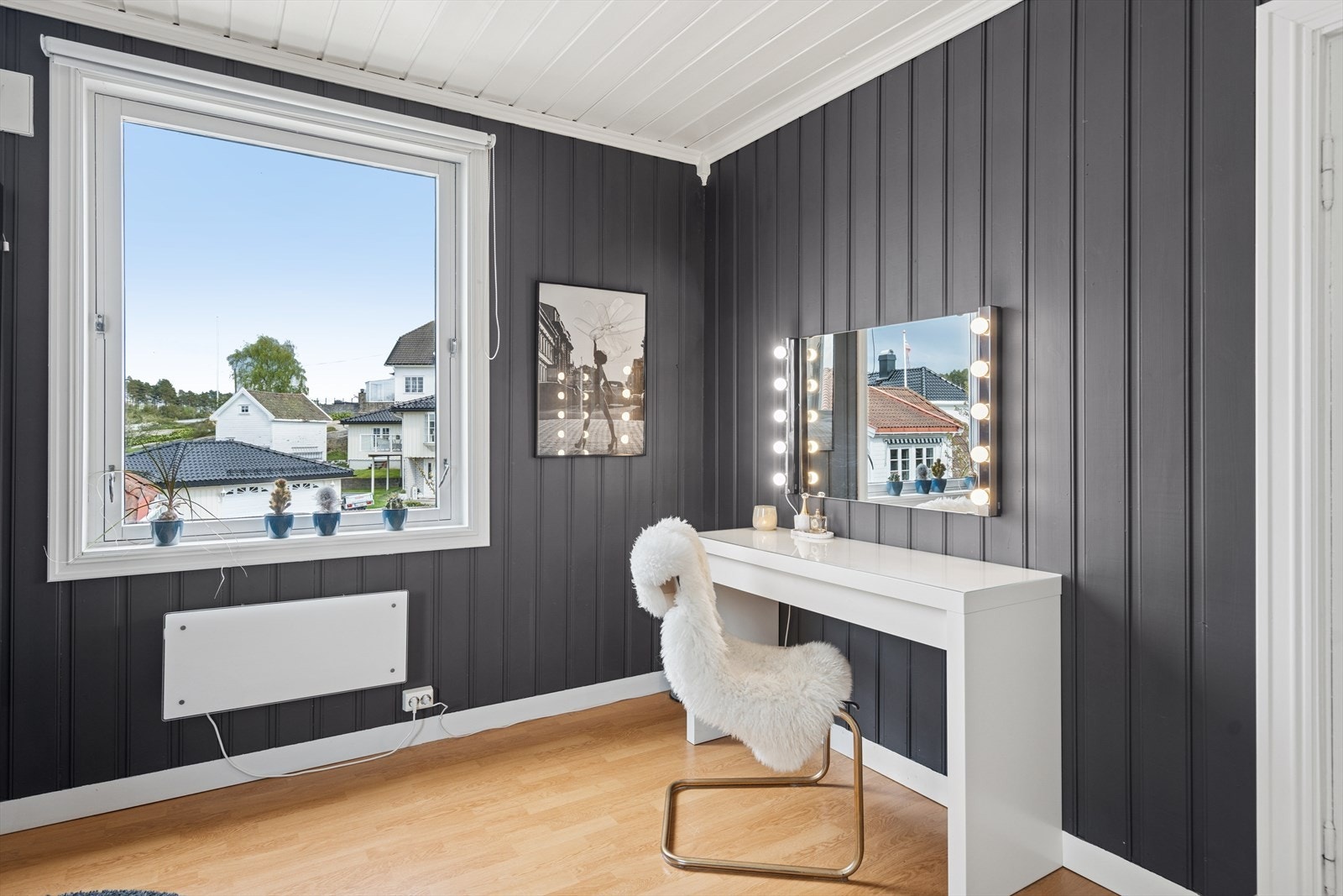 Her er også plass for garderobeløsninger. Galleribilde