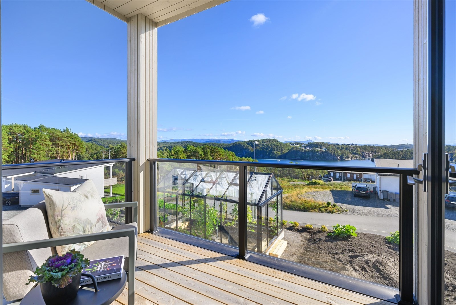 Perfekt sted å nyte morgenkaffen Galleribilde