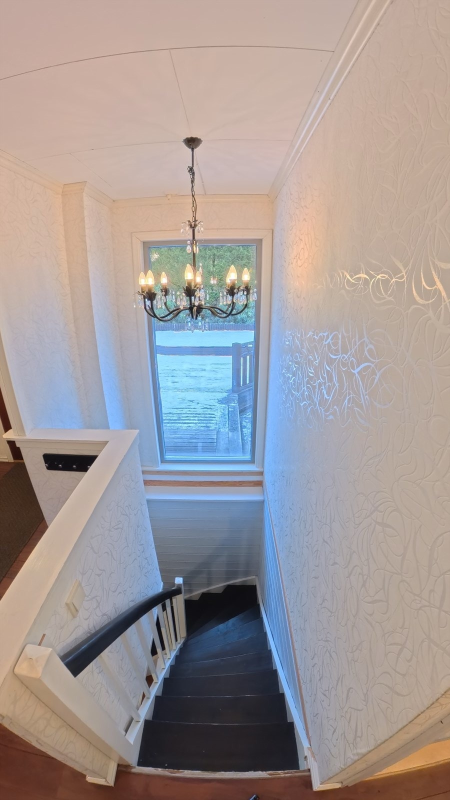 Vi tar turen ned i underetasjen. Galleribilde