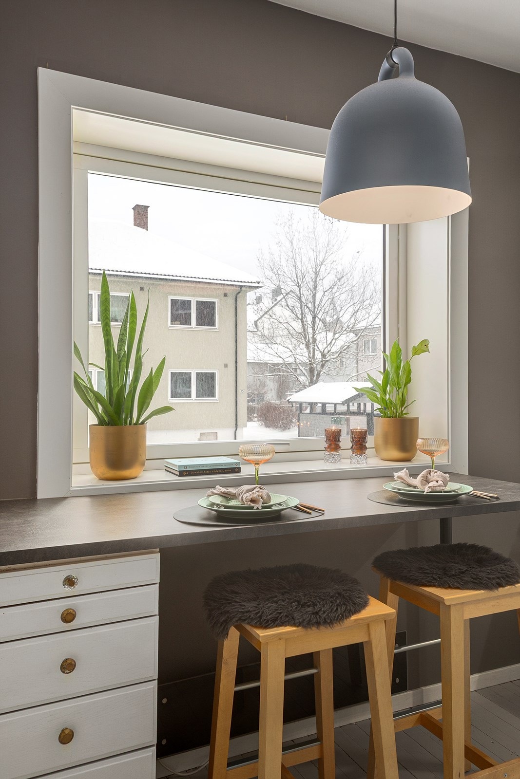 Det er etablert barløsning med sitteplass Galleribilde