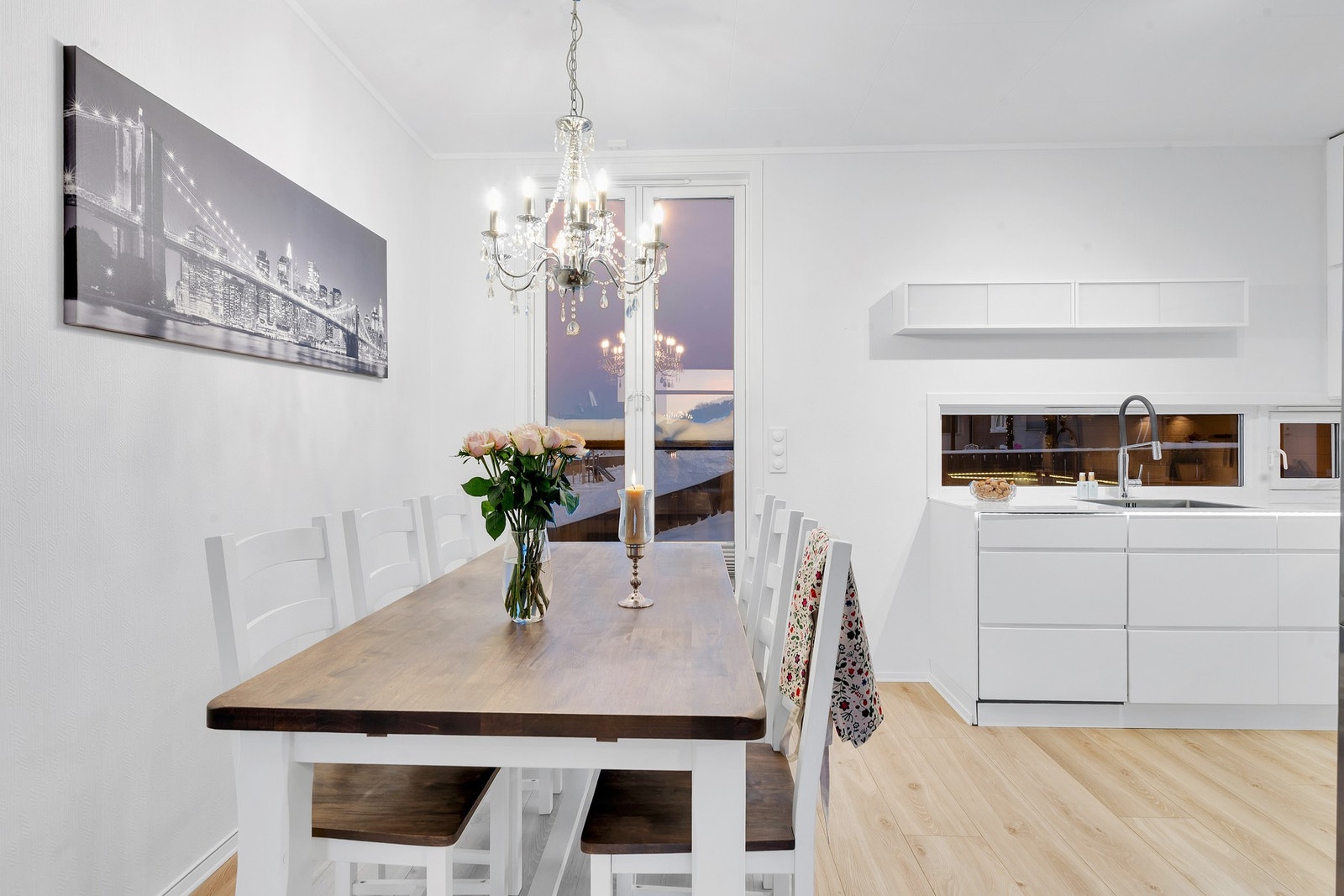 Kjøkken. Galleribilde