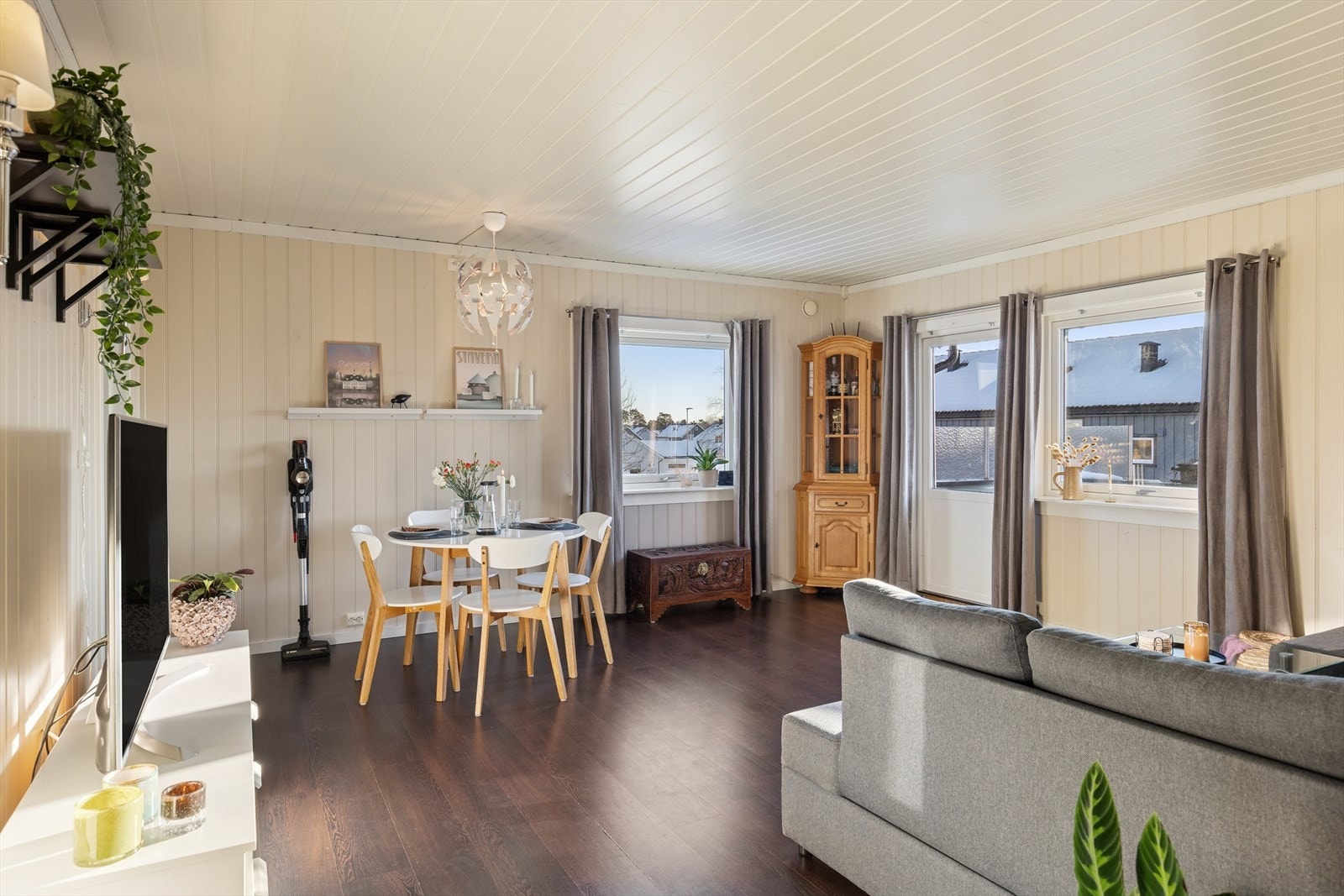 Det er mulighet for peis i stuen. Galleribilde