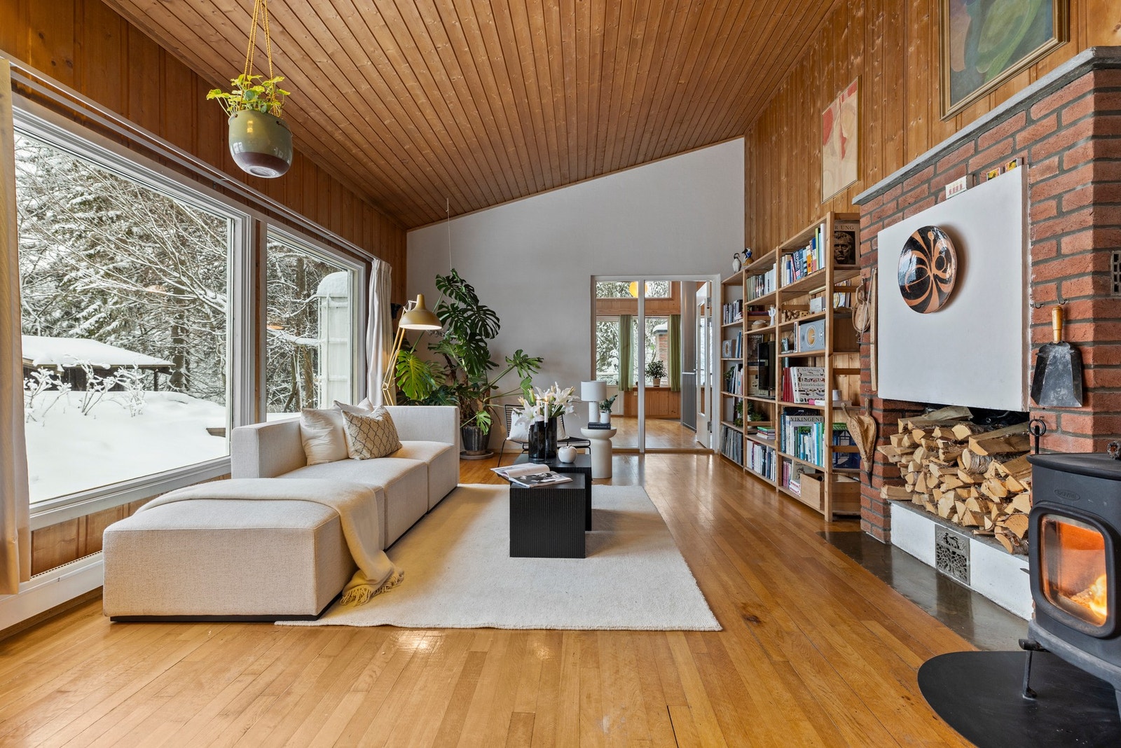 Velkommen til Granbakken 67 - Presentert av Stian Mathisen v/ Privatmegleren Park. Galleribilde