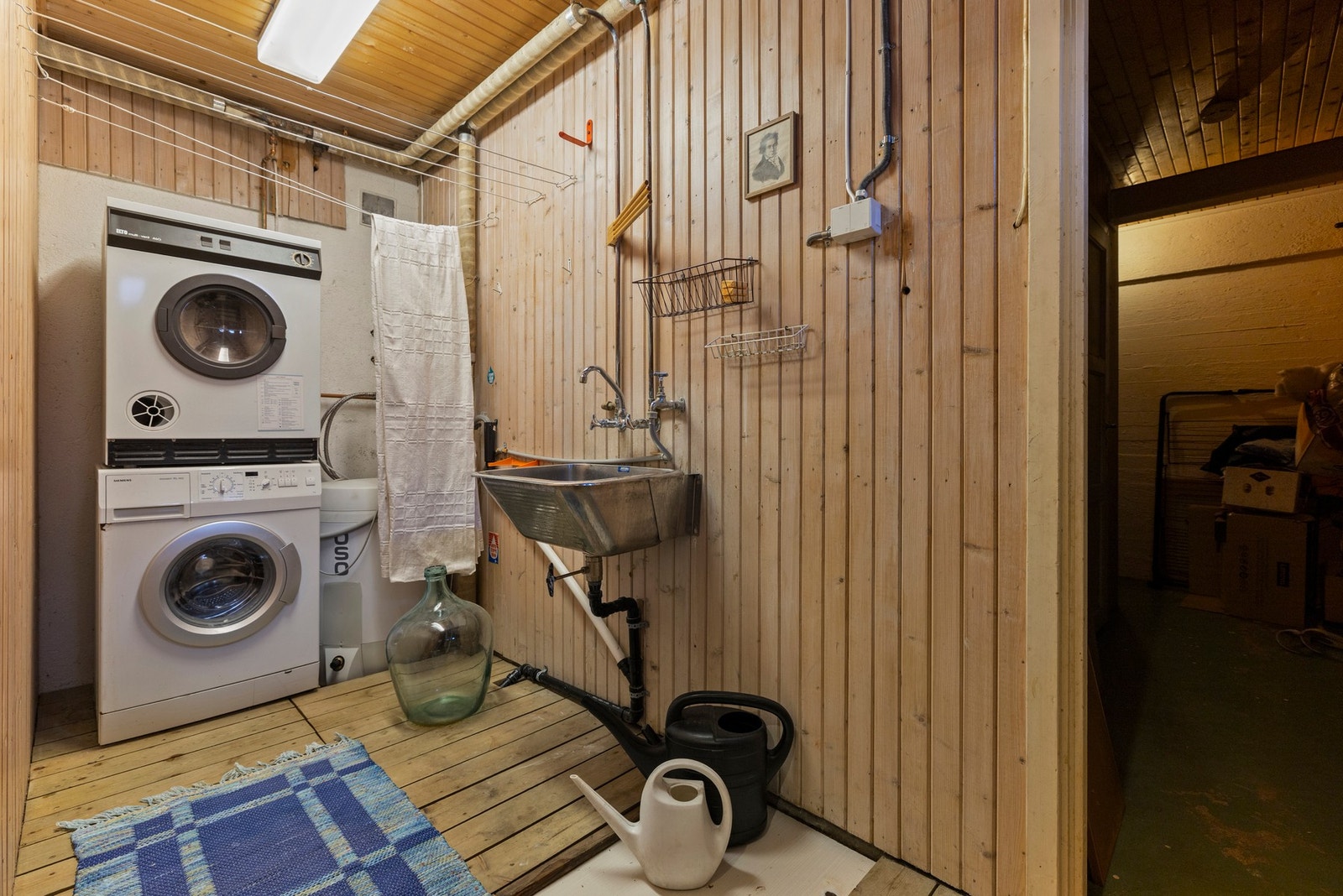 Vaskerom Galleribilde