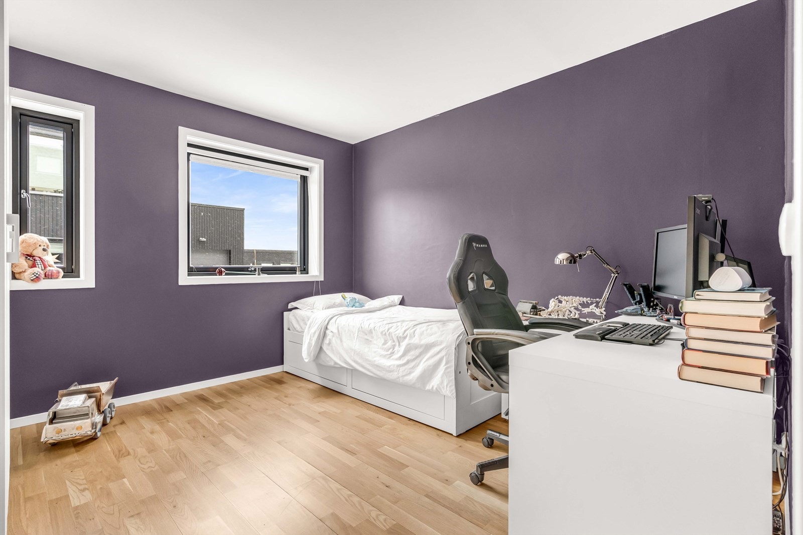 Rommene har plass til seng, nattbord, garderobeløsning og evt. skrivebord. Galleribilde