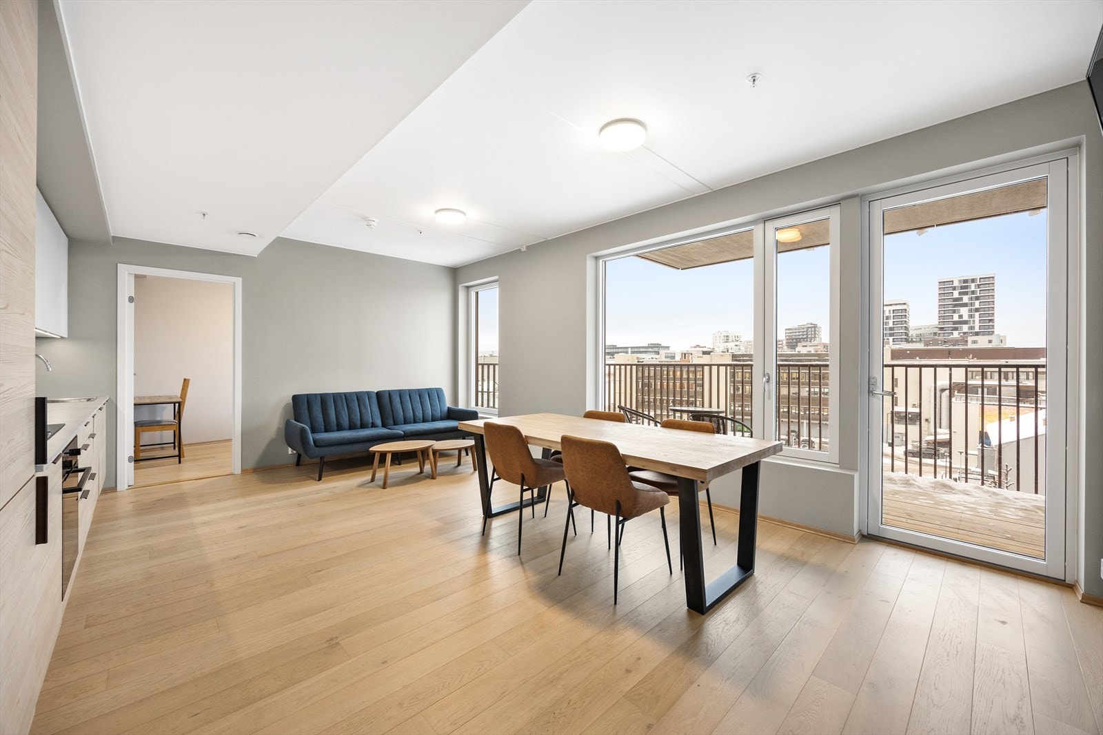 Velkommen til Torvgata11B! Presentert av Sander Svendsen v/ Emera Eiendomsmegling! Foto: Espen Edin. Galleribilde