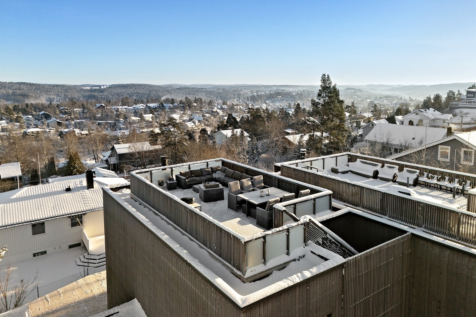 Takterrassen er på ca. 40 kvm. Galleribilde