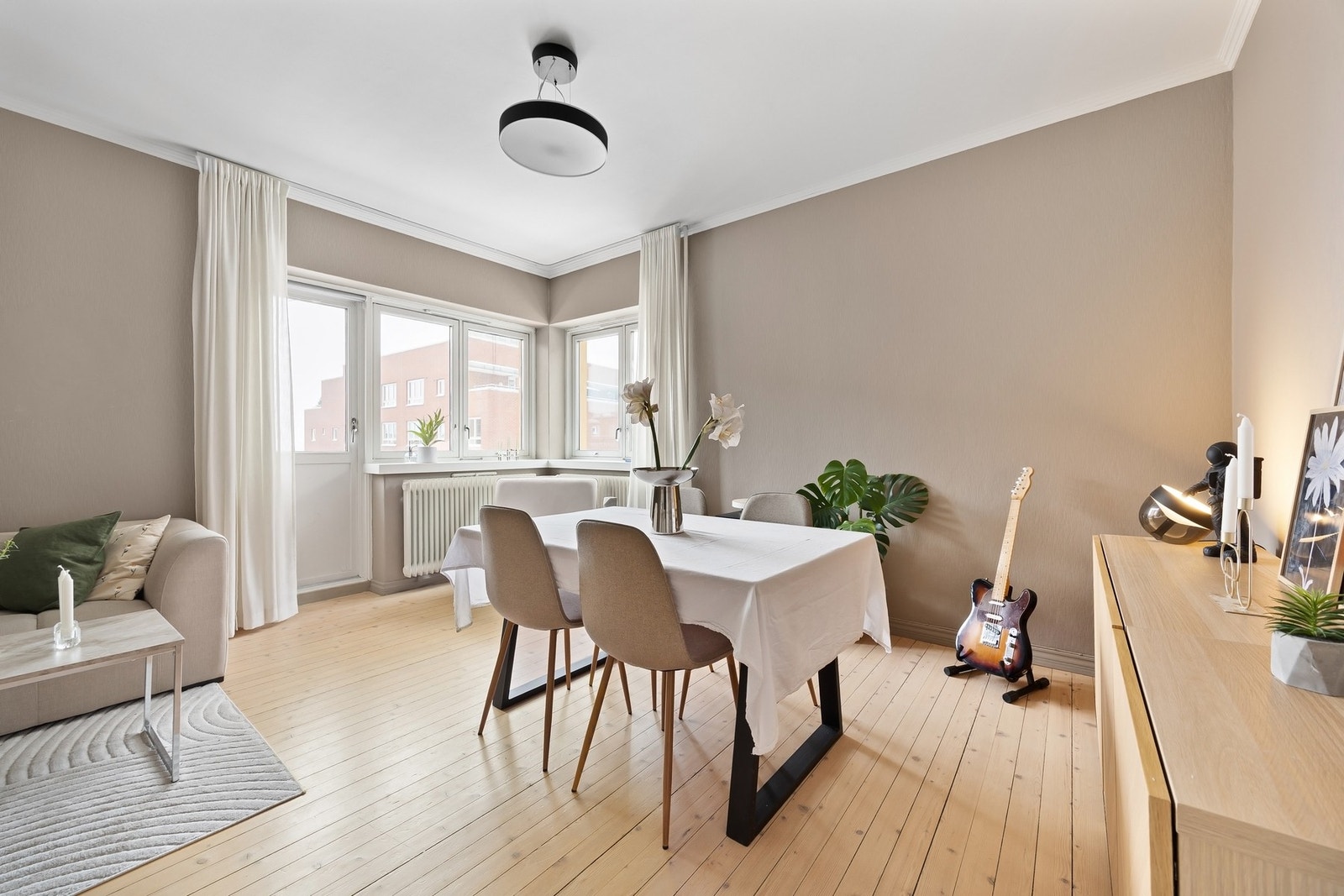 Originale tregulv er slipt og oljet. Galleribilde