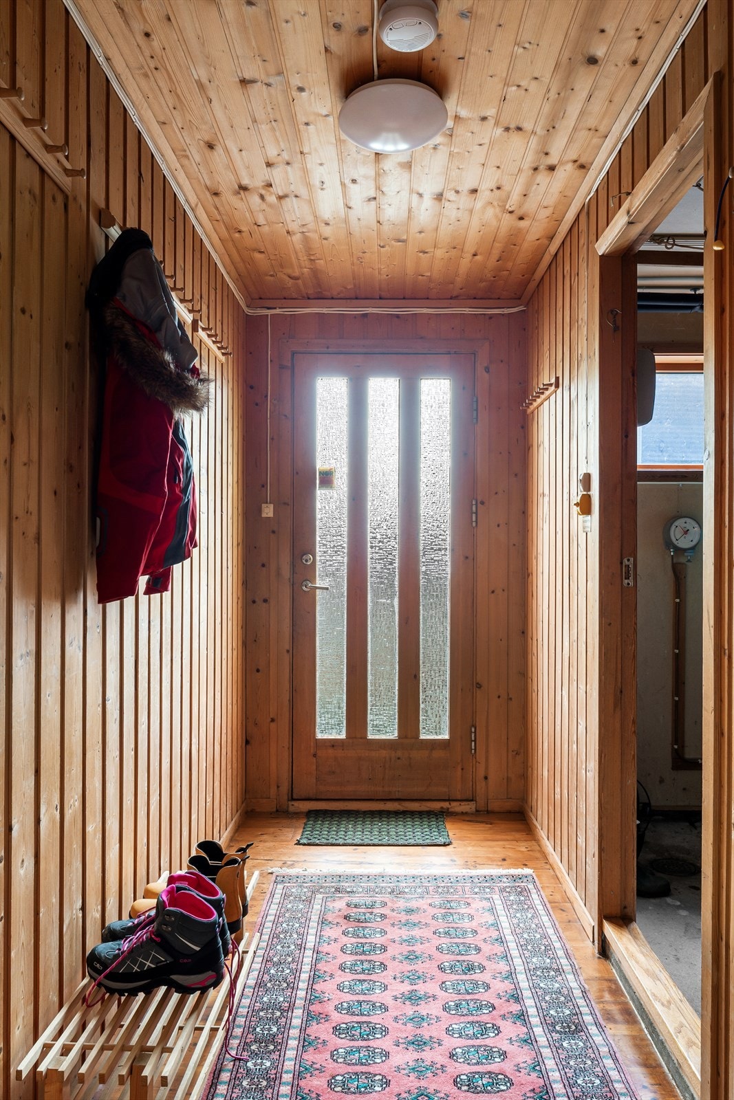 Egen inngang til kjelleren Galleribilde