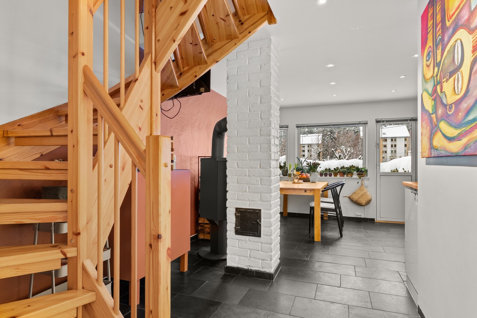 Velkommen opp til 2.etasje. Galleribilde