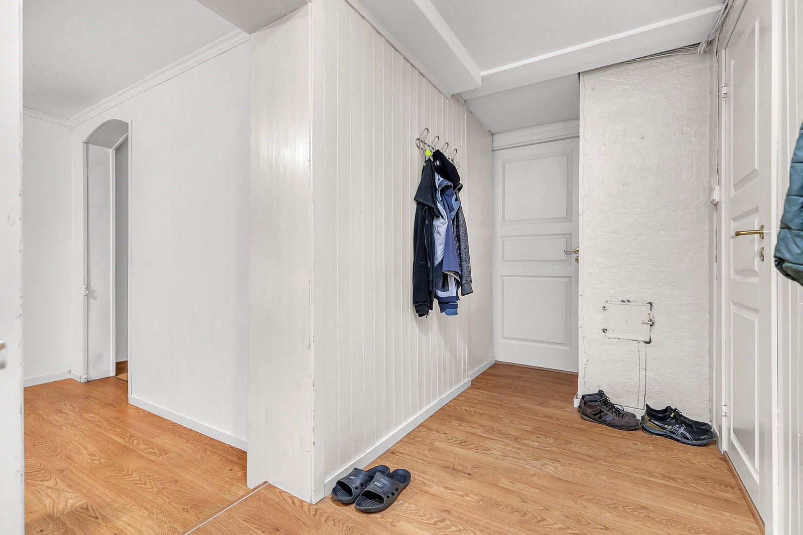 Utleiedel sokkeletasje Galleribilde