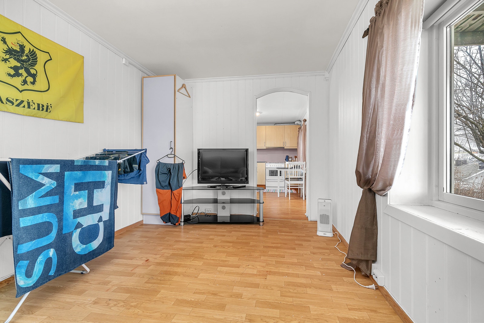 Utleiedel sokkeletasje Galleribilde