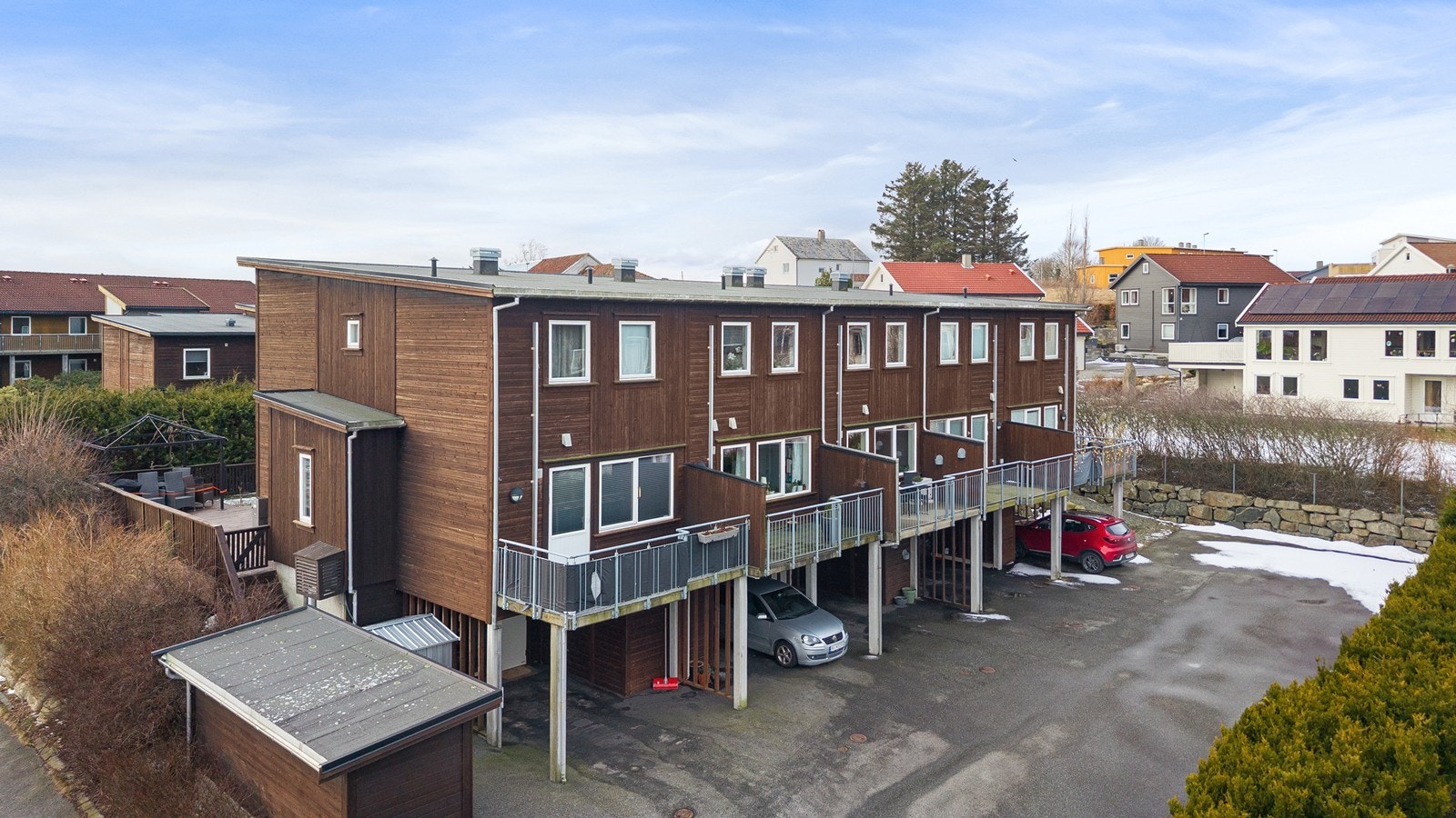 Parkering i carport Galleribilde