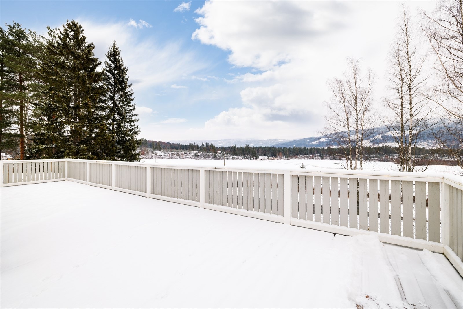 Nyt utsikten mot frie omgivelser. Galleribilde