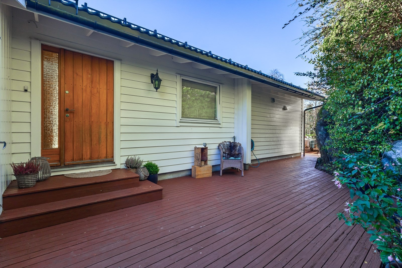 Boligen har også en utvendig sportsbod på 6,2m² og en utvendig bod under terrassen på 25m². Galleribilde