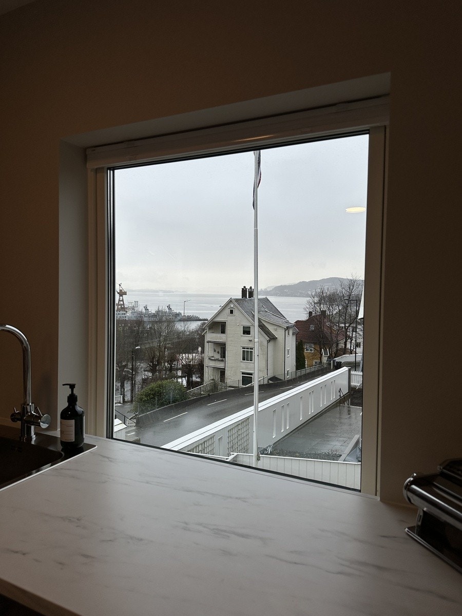 Utsikten fra kjøkkenet. Galleribilde