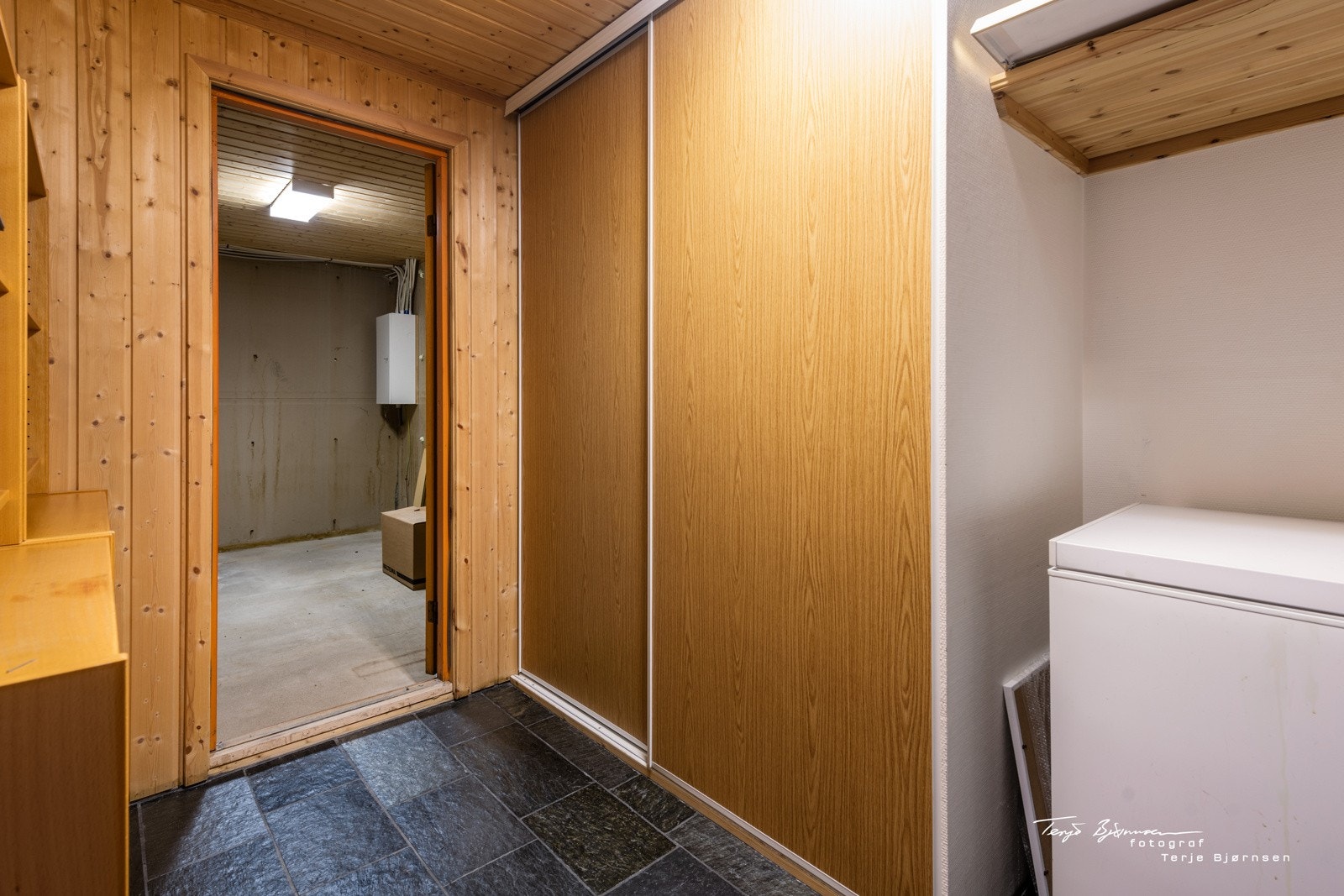 En av flere boder. Galleribilde