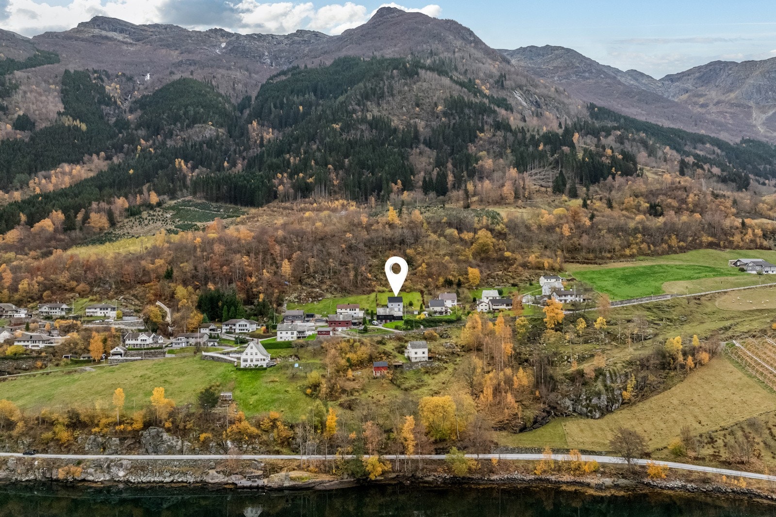 Flisabakken 12 Galleribilde