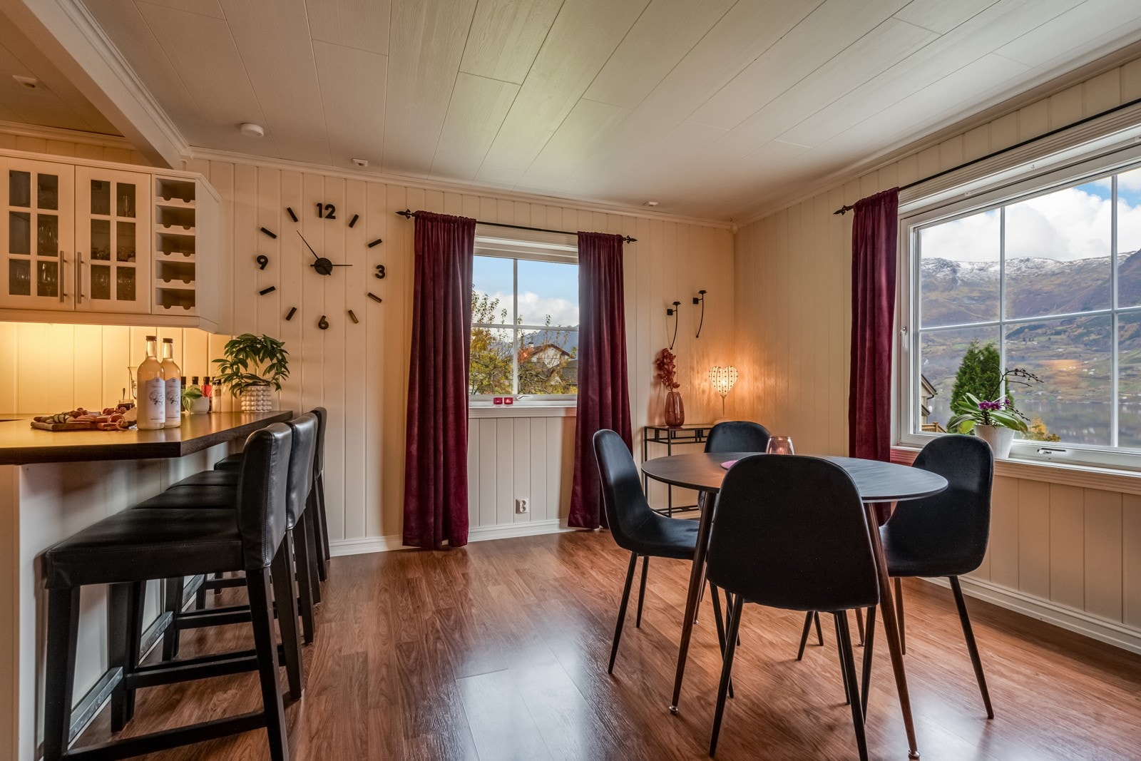 Her kan man kokkelere og i tillegg ha en god prat med selskapet. Galleribilde