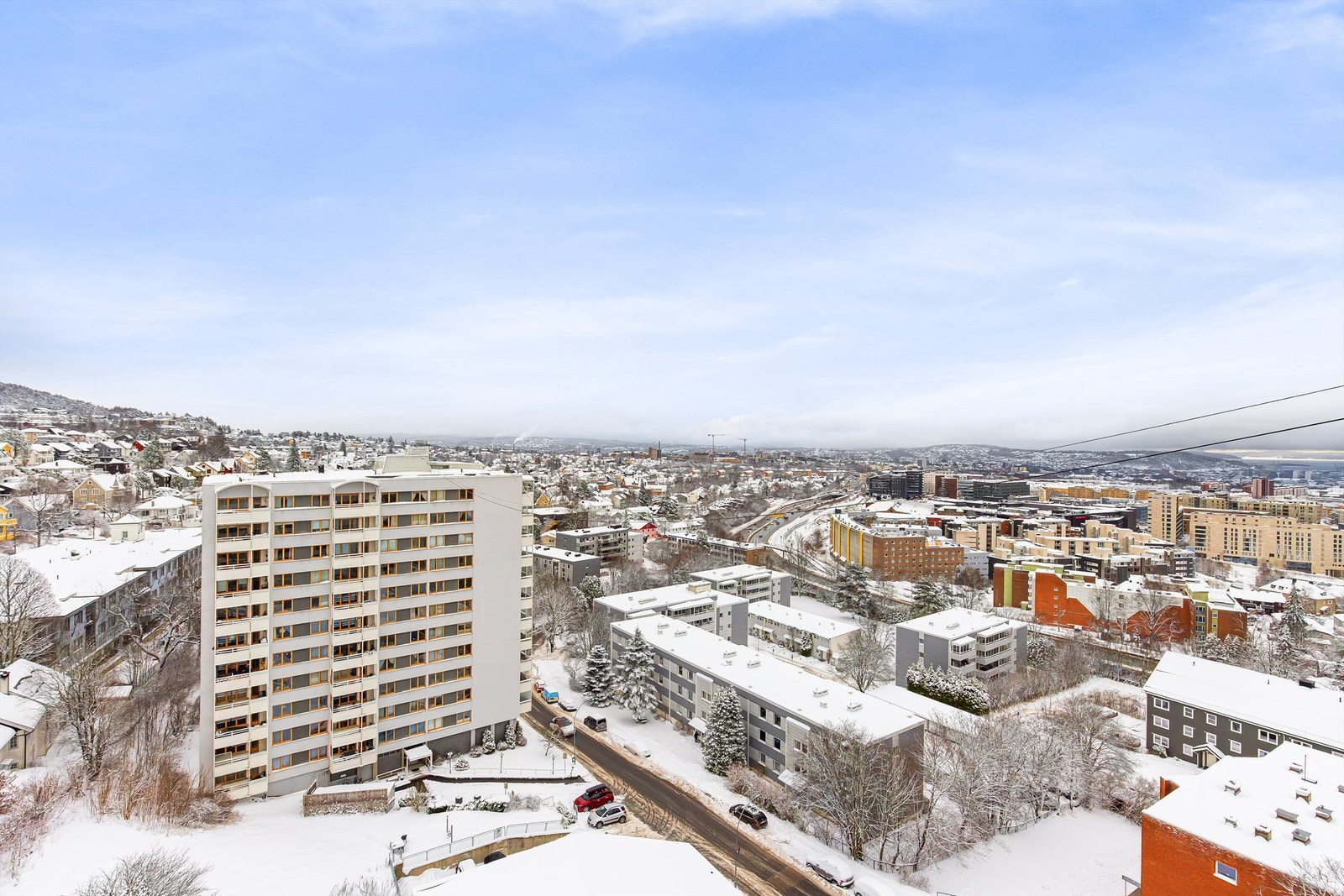 Fra balkongen er det utsikt over Storo deler av Oslo øst Galleribilde