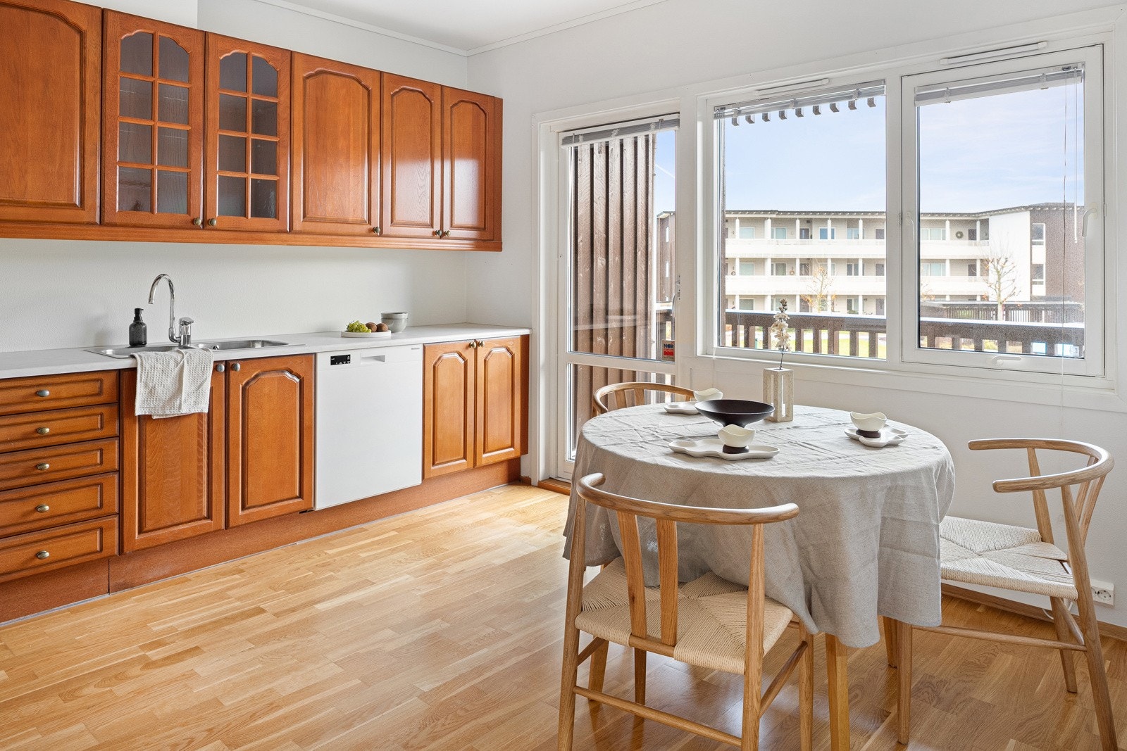 Her er det også god plass til spisebord. Galleribilde