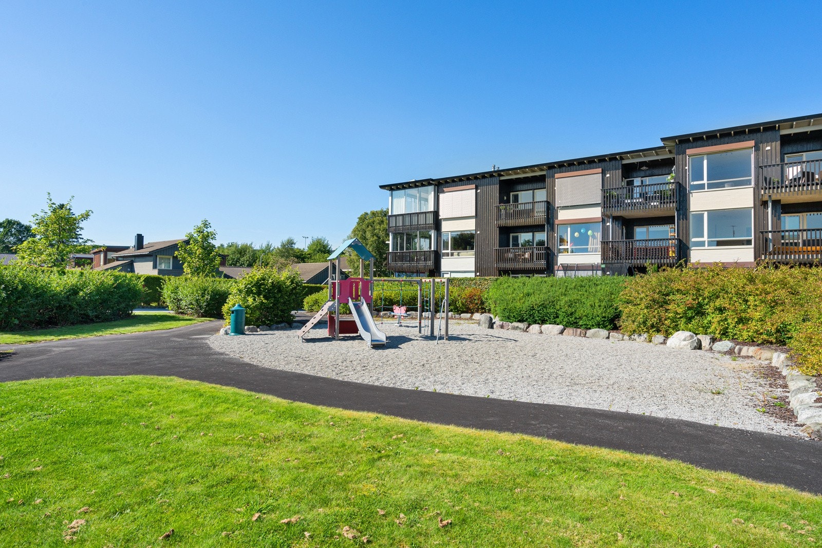 Uteområde. Galleribilde