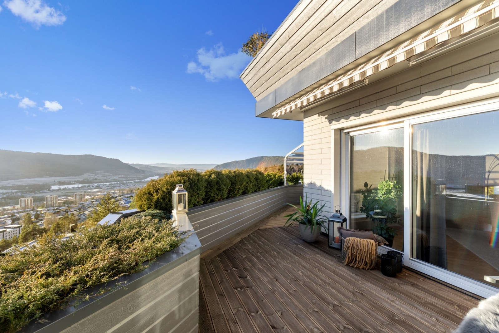 Særdeles gunstig beliggende i enden av terrassehusbebyggelsen Galleribilde