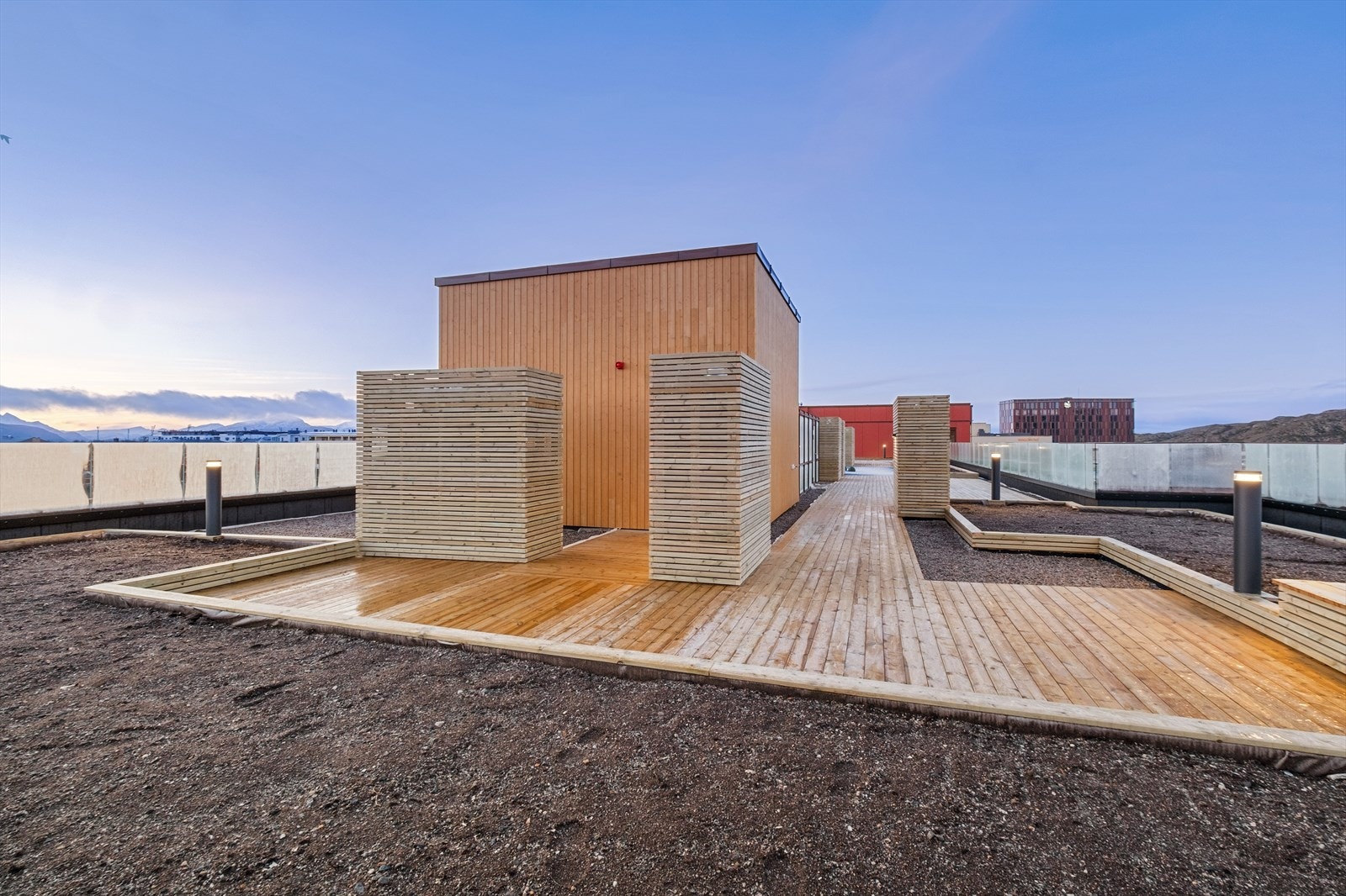 En del av takterrassen vil være innglasset, noe som gir beboerne en flott mulighet til å sitte ute på byens tak uansett vær Galleribilde