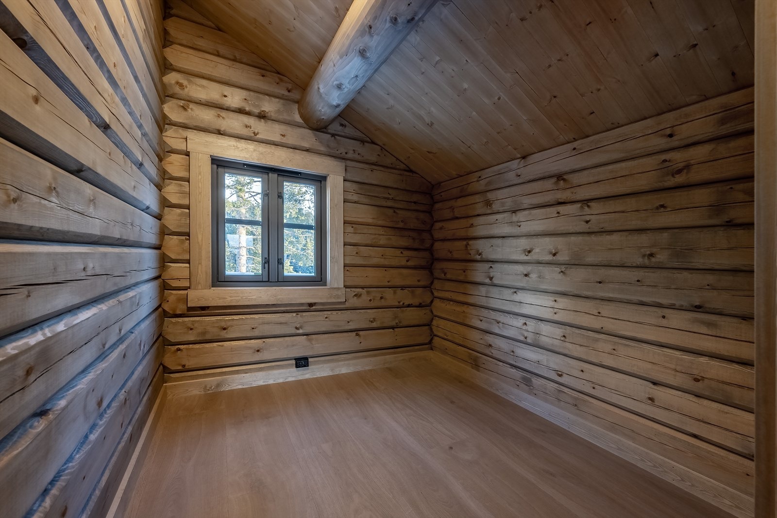 Her kan f.eks. familiekøye eller vinkelkøye med skap være en god løsning Galleribilde