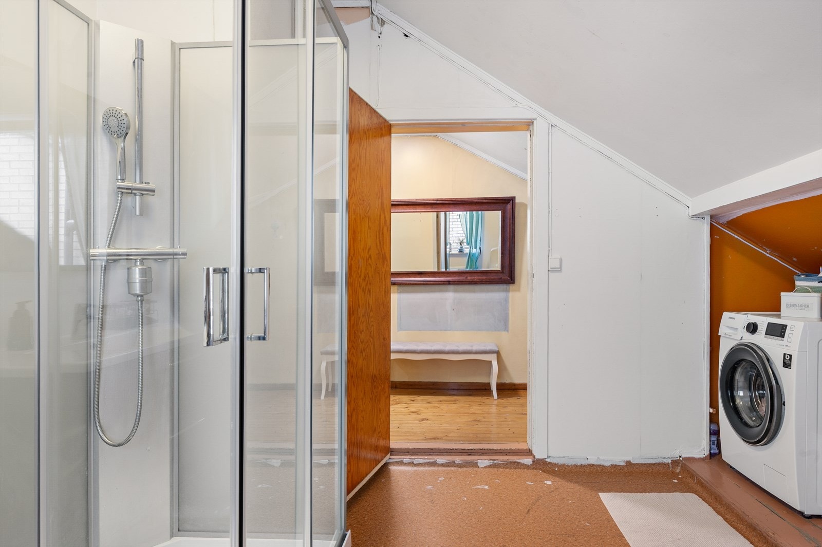 Her er det også klargjort med opplegg for vaskemaskin. Galleribilde