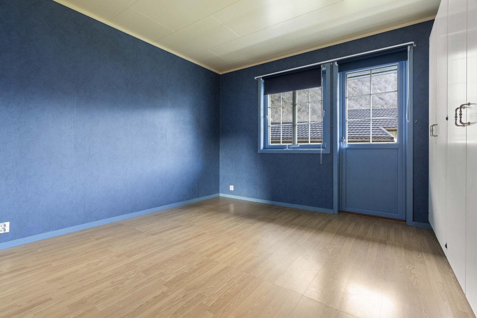 Hovudsoverommet har eigen utgang til balkong mot sør/vest Galleribilde