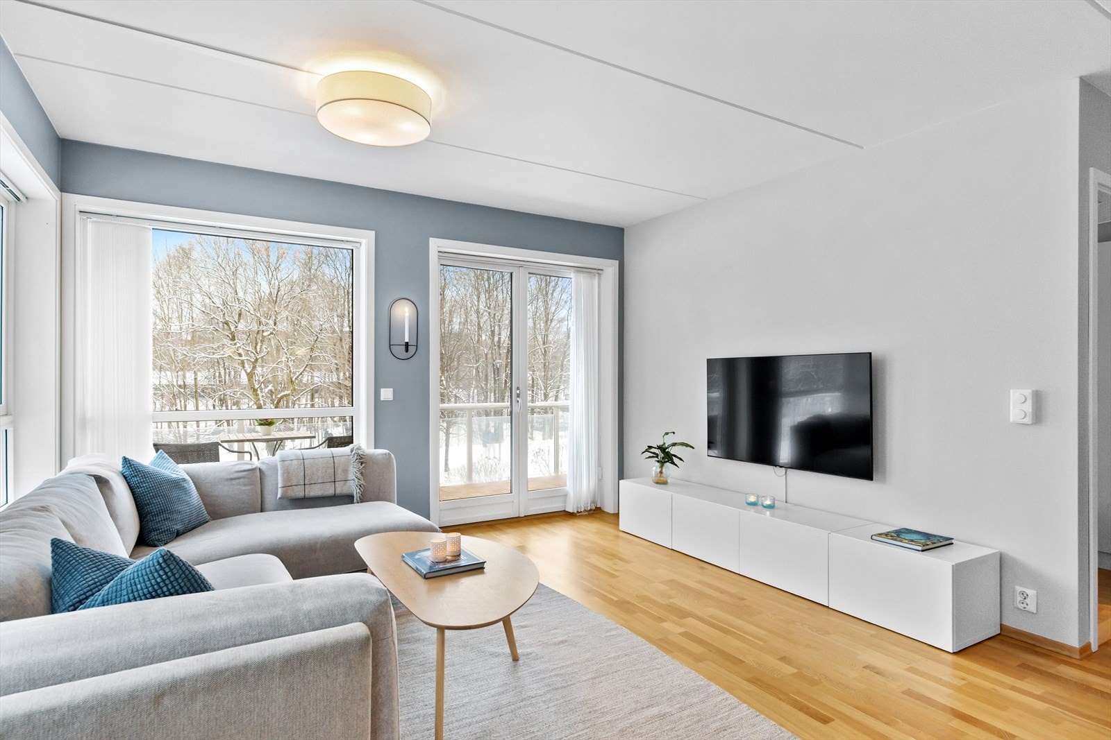 Felleskostnadene inkluderer TV- og internettpakke levert av Viken Fiber/Altibox, med én dekoder med opptaksmuligheter og 100/100 fiberbredbånd. Galleribilde