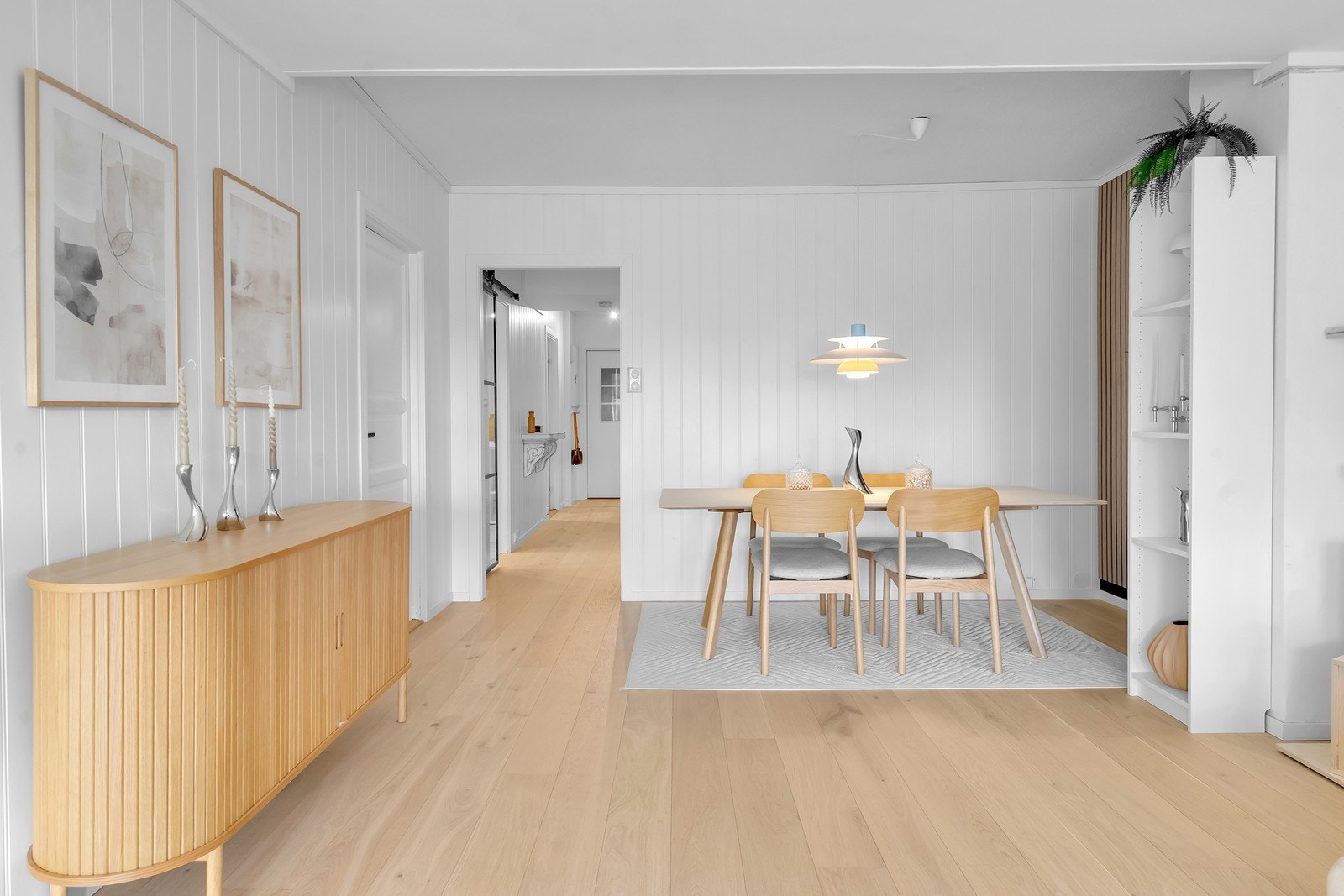 Naturlig plassering av spisestue Galleribilde