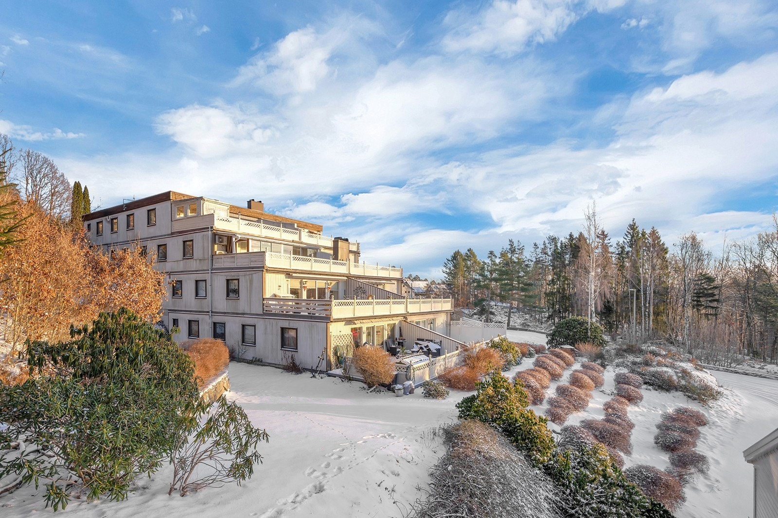 Sameiet Solvei Terrasse Galleribilde