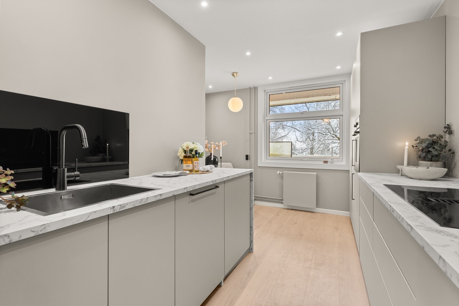 Her får kjøper gleden av en moderne og gjennomgående leilighet med mange gode kvaliteter. Galleribilde