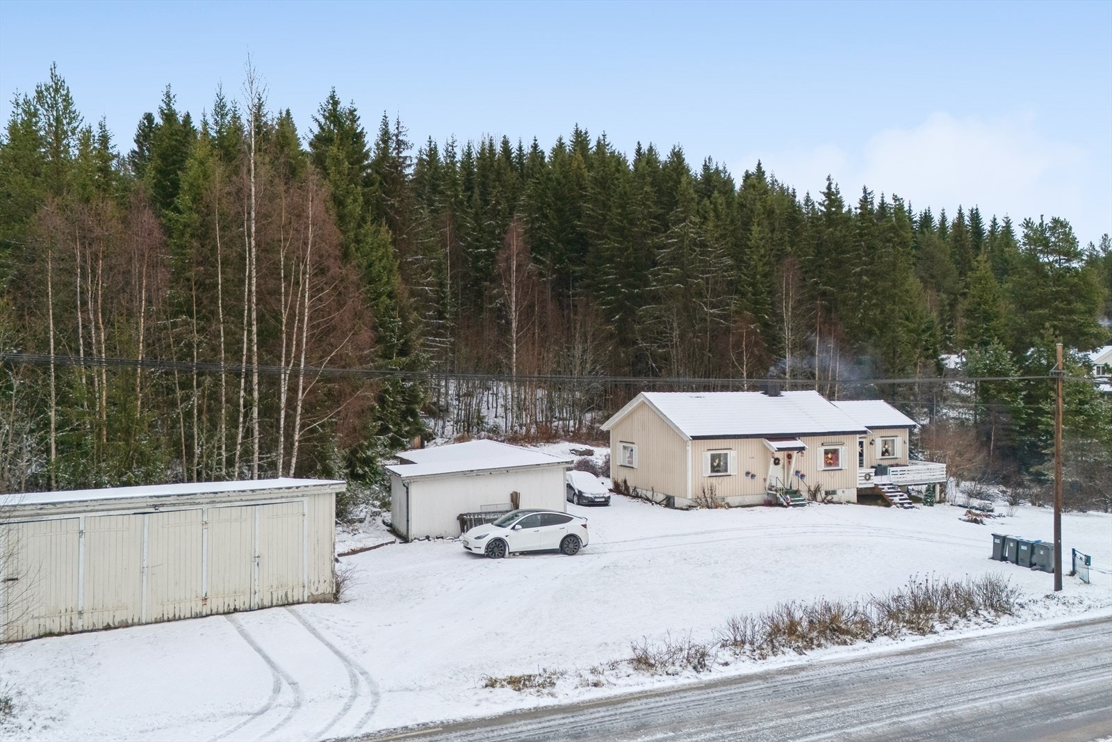 Rett utenfor døren finner du turmuligheter som Li-runden , og topper som Siljuberget og Høgknøsen. Galleribilde