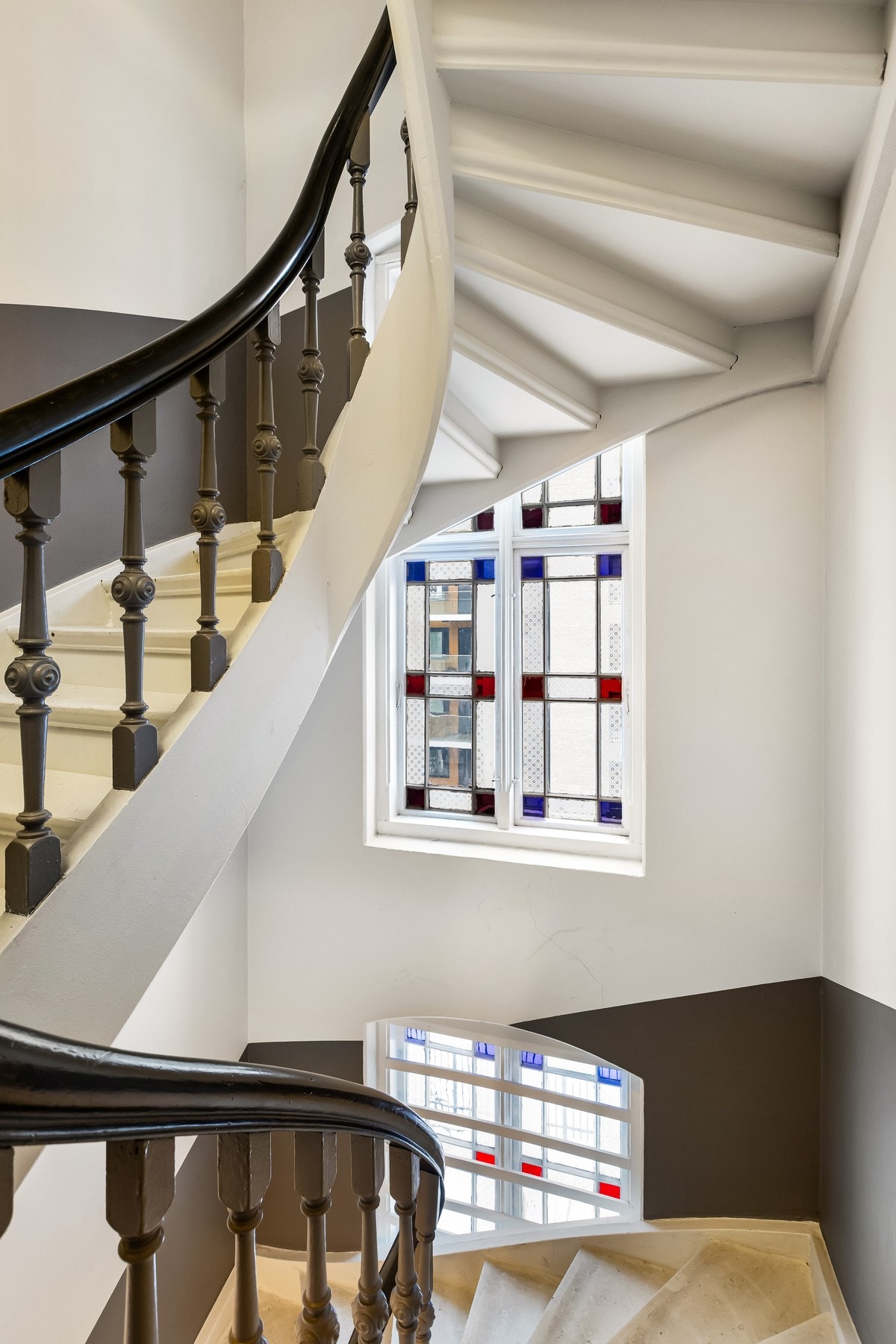 Klassisk bygård. Borettslaget er fordelt på 3 bygninger som ble oppført i 1879, og er en del av det historiske Mills-kvartalet. Galleribilde