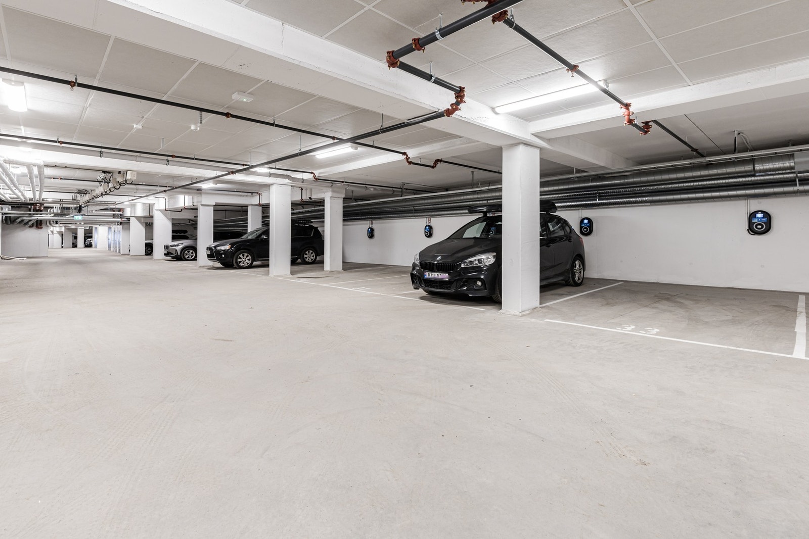 Sportsboden har adkomst via fellesareal. Galleribilde