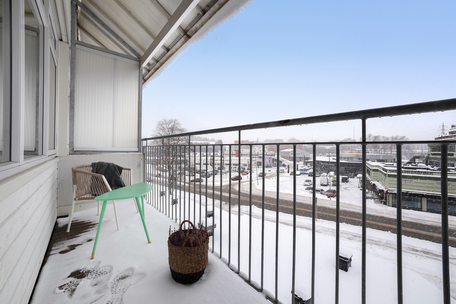 1-roms andelsleilighet attraktivt beliggende i SKi sentrum. Galleribilde