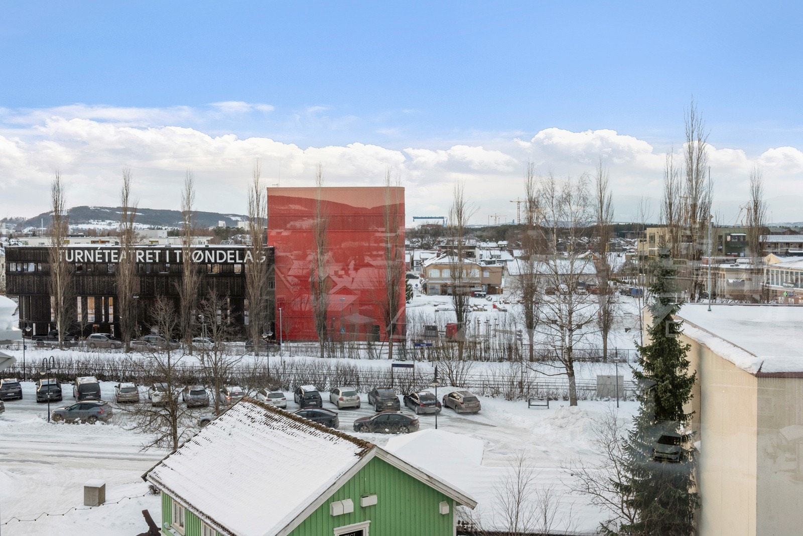 Utsikt mot Aker og fjorden. Galleribilde