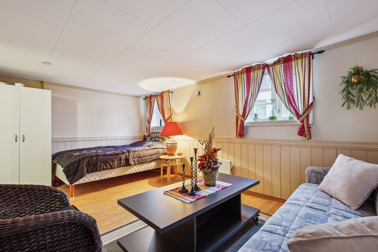 Rom i underetasje Galleribilde