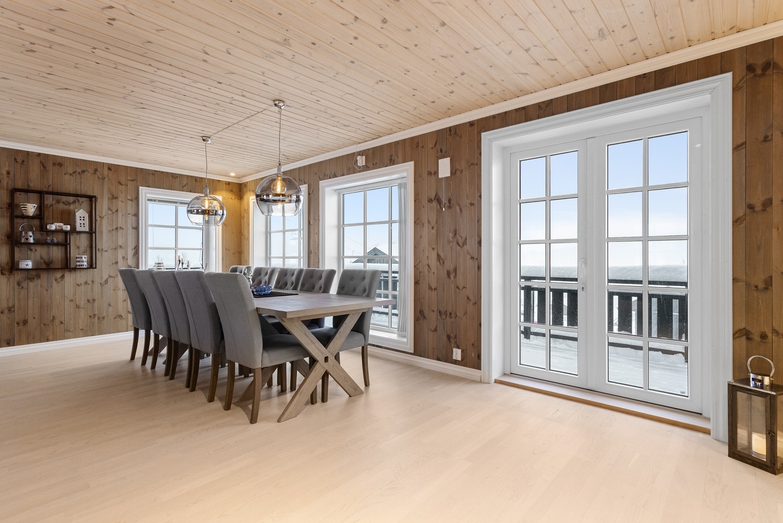 Her er det plass til å lage langbord, for å samle venner og familie til hyggelige lag Galleribilde