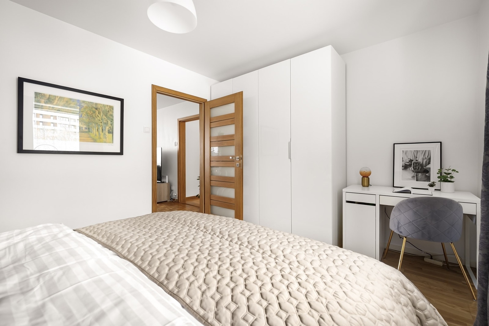 Også her er det god plass til soveromsmøblement. Galleribilde